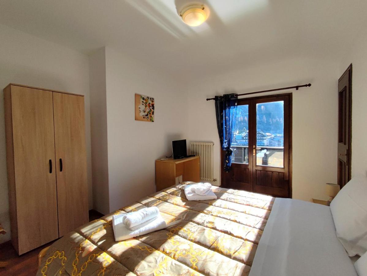 Hotel Tea Dolomiti - Lago Di Alleghe - Monte Civetta Exteriör bild